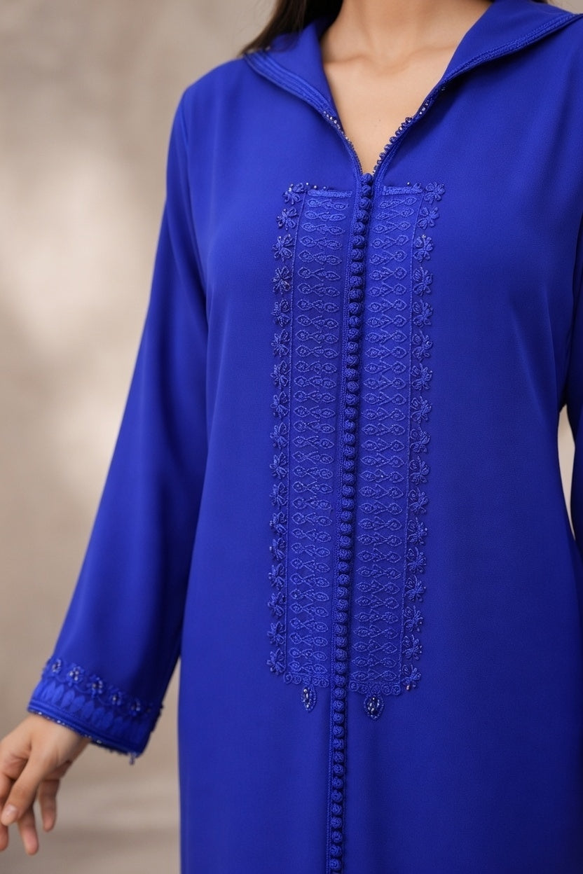 جلابة "النسمة" الزرقاء - أناقة عصرية بلمسة تقليدية