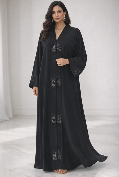 عباية مخمل أسود فاخر مع تطريز كريستال أنيق