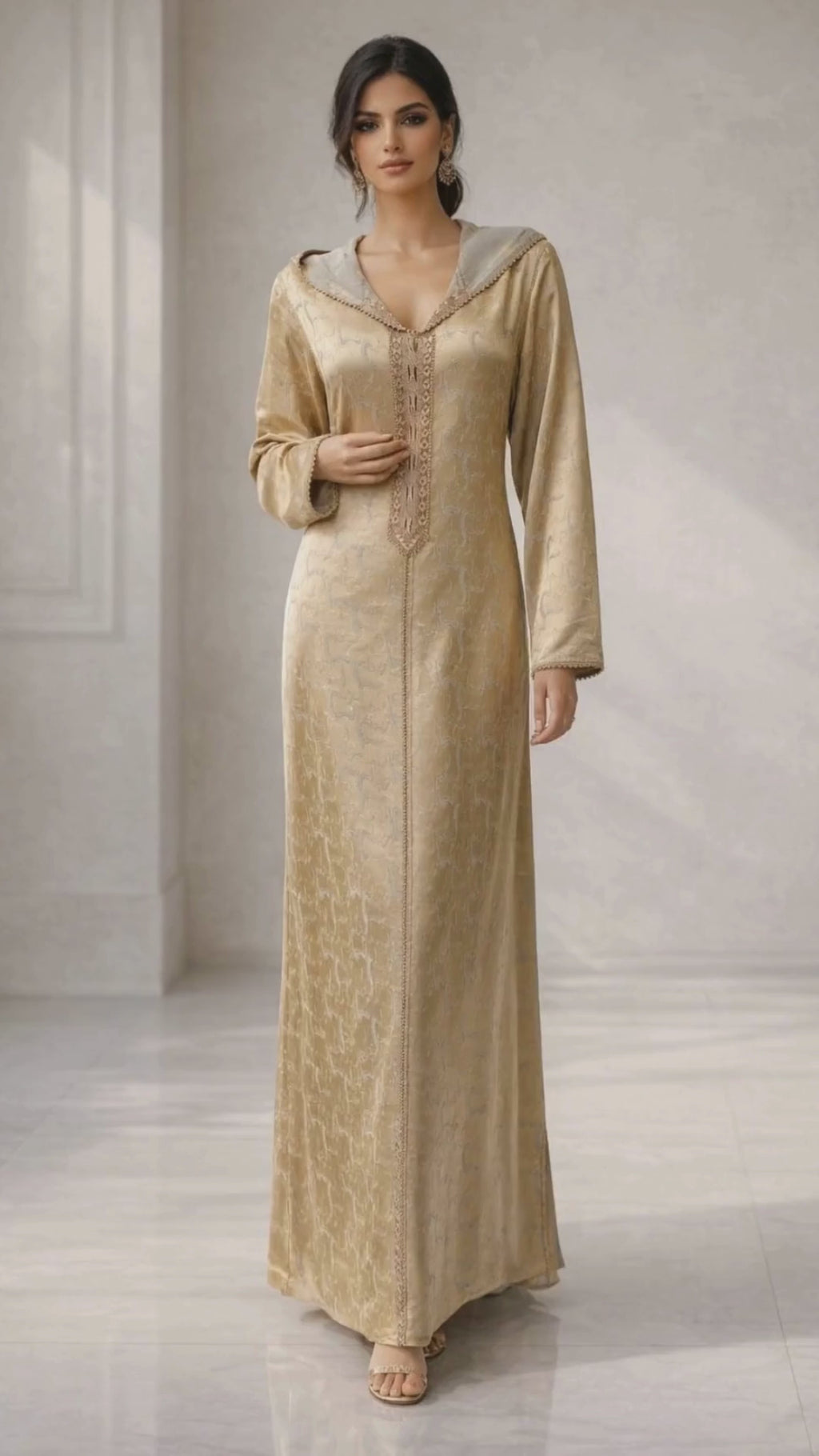 جلابة "الذهبي الراقي" - شياكة يومية بلمسة تقليدية