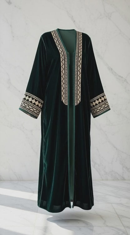 كيمونو مخمل أخضر غامق فاخر مع تطريز ذهبي وبيج زنجي أنيق